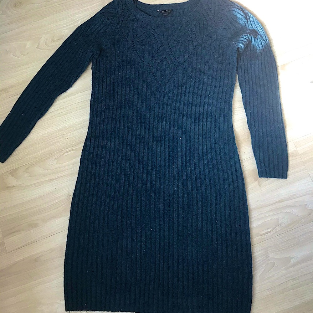 Sweater dress